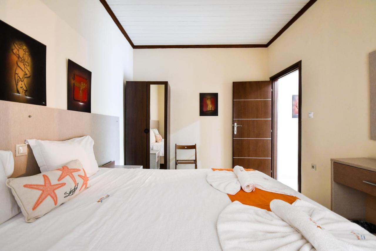 Avra Hotel