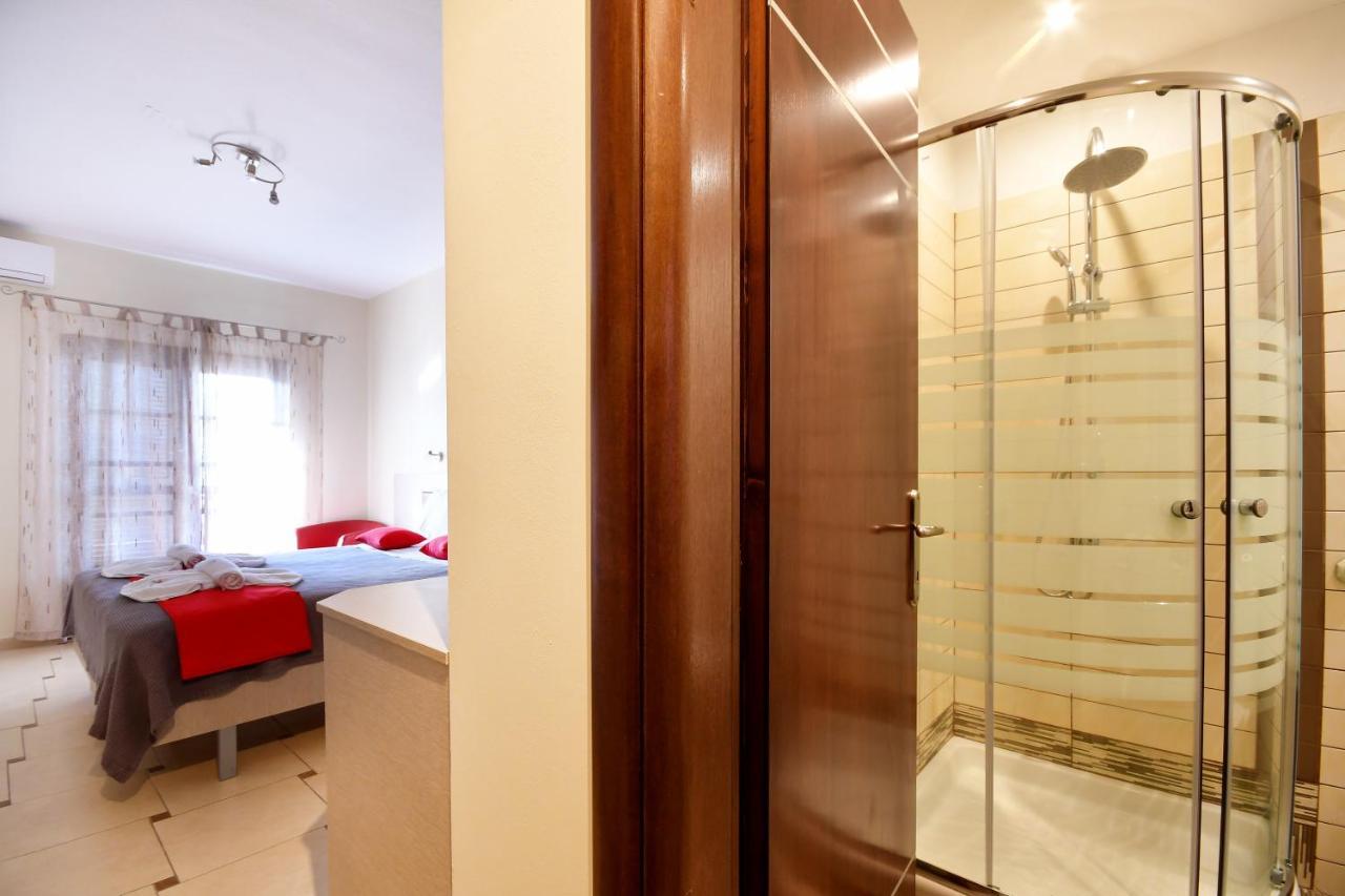 Avra Hotel